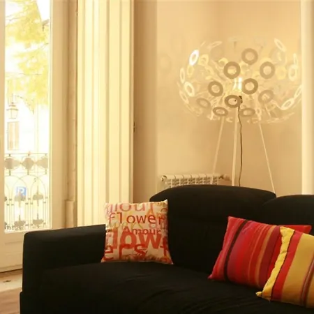 Wonderful 3 Bedroom Apartment In Lisbon شقة Lisboa